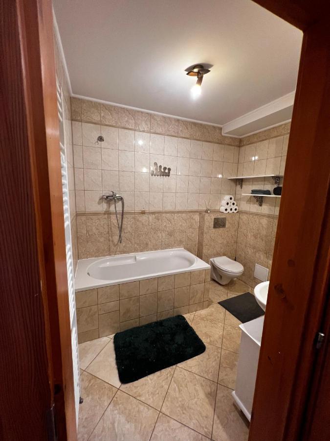 Апартаменты Apartman Mw Попрад Экстерьер фото